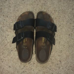Black Birkenstock’s